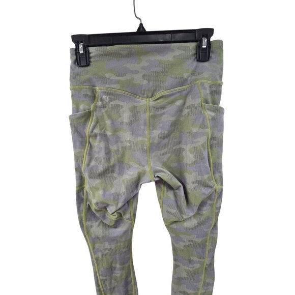 Fabletics Women's Motion365® High-Waisted 7/8 Legging Green Camouflage Size M - Picture 5 of 8